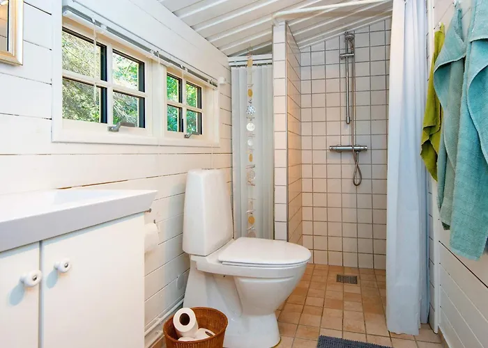 5 Person In Ulfborg-by Traum